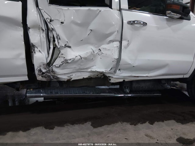45279776 :رقم المزاد ، 1GT424E8XFF547476 vin ، 2015 Gmc Sierra 3500hd Denali مزاد بيع