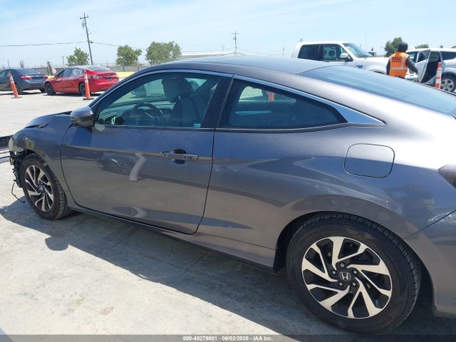 Продажа на аукционе авто 2018 Honda Civic Lx-p, vin: 2HGFC4B07JH302535, номер лота: 45279801