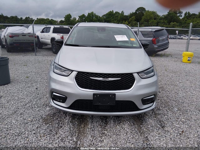 2024 Chrysler Pacifica Touring L მანქანა იყიდება აუქციონზე, vin: 2C4RC1BG1RR172605, აუქციონის ნომერი: 45279834