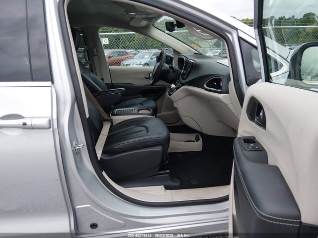 2024 Chrysler Pacifica Touring L მანქანა იყიდება აუქციონზე, vin: 2C4RC1BG1RR172605, აუქციონის ნომერი: 45279834
