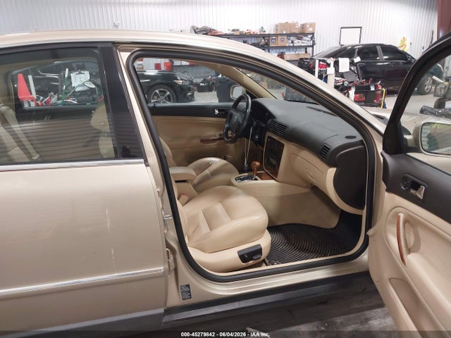 Aukcja sprzedaży 2001 Volkswagen Passat Glx, vin: WVWTH63B51P294316, numer aukcji: 45279842
