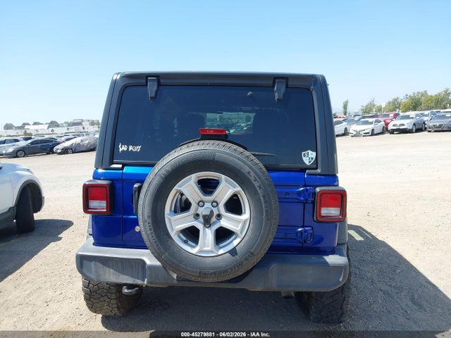 1C4HJXDN9LW269646 Jeep Wrangler Unlimited Sport S 4x4