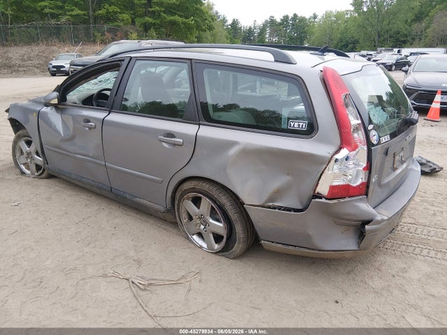 2005 Volvo V50 T5/t5 Awd მანქანა იყიდება აუქციონზე, vin: YV1MJ682752067160, აუქციონის ნომერი: 45279934