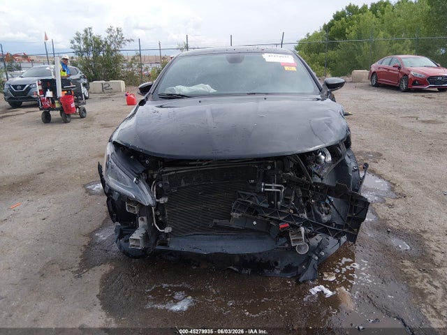 Chrysler 200 S 2015 1C3CCCBG7FN514931 Image 12