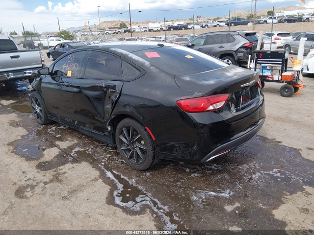 Chrysler 200 S 2015 1C3CCCBG7FN514931 Image 3