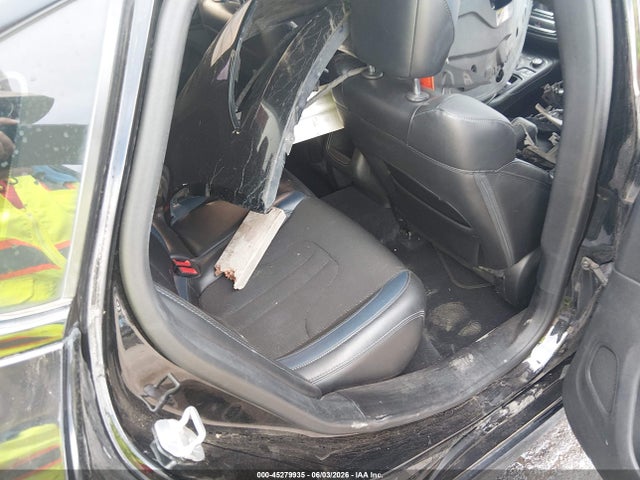 Chrysler 200 S 2015 1C3CCCBG7FN514931 Image 8
