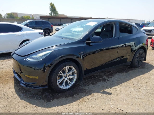 Продаж на аукціоні авто 2022 Tesla Model Y Long Range Dual Motor All-wheel Drive, vin: 7SAYGDEE0NF411985, номер лоту: 45279993