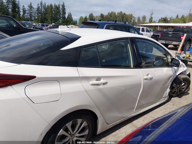 Toyota Prius Prime Limited 2020 JTDKARFP9L3141120 Image 13