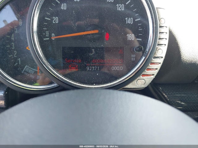 45280003 :رقم المزاد ، WMWLN5C5XG2B35102 vin ، 2016 Mini Clubman Cooper مزاد بيع
