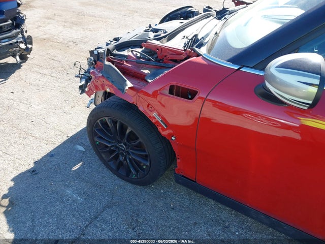 45280003 :رقم المزاد ، WMWLN5C5XG2B35102 vin ، 2016 Mini Clubman Cooper مزاد بيع