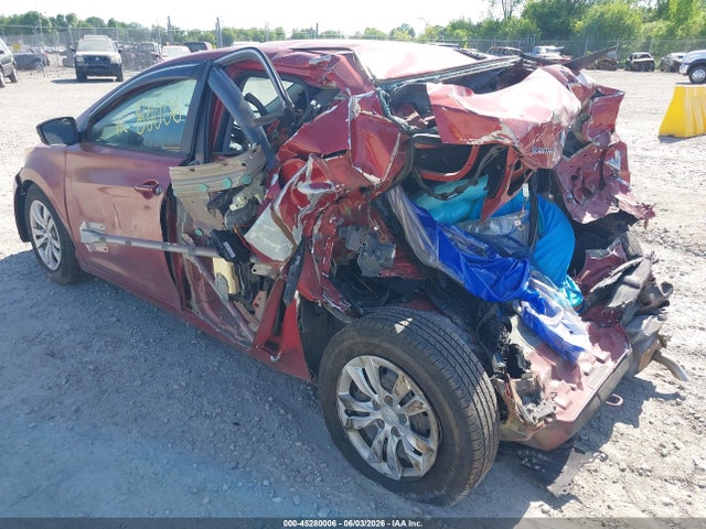 Продажа на аукционе авто 2013 Hyundai Elantra Limited, vin: KMHDH4AE4DU561260, номер лота: 45280006
