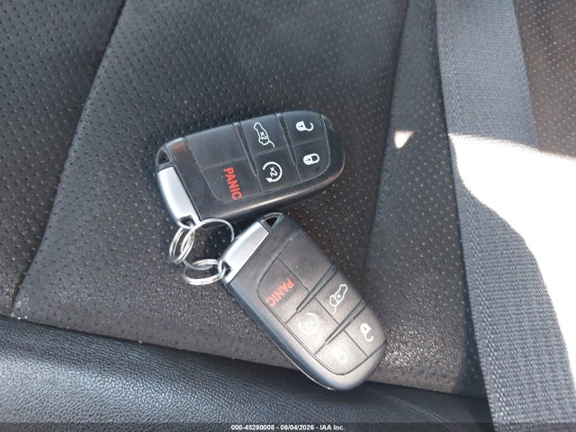 1C4RJFAG4MC829001 Jeep Grand Cherokee Laredo X 4x4