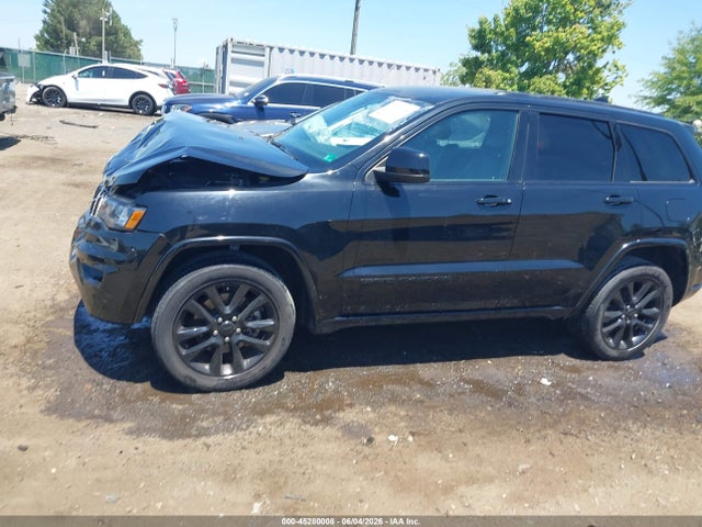 1C4RJFAG4MC829001 Jeep Grand Cherokee Laredo X 4x4