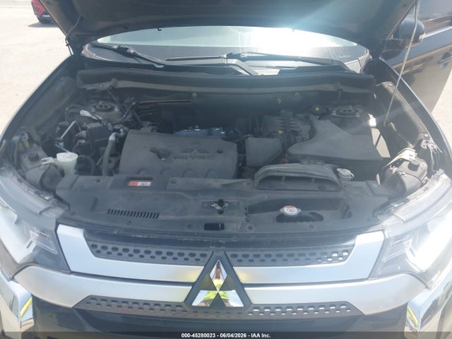 45280023 :رقم المزاد ، JA4AZ3A35LZ027077 vin ، 2020 Mitsubishi Outlander Sel 2.4 S-awc مزاد بيع