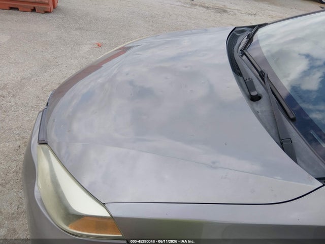 2T1BURHE2GC523411 Toyota COROLLA LE