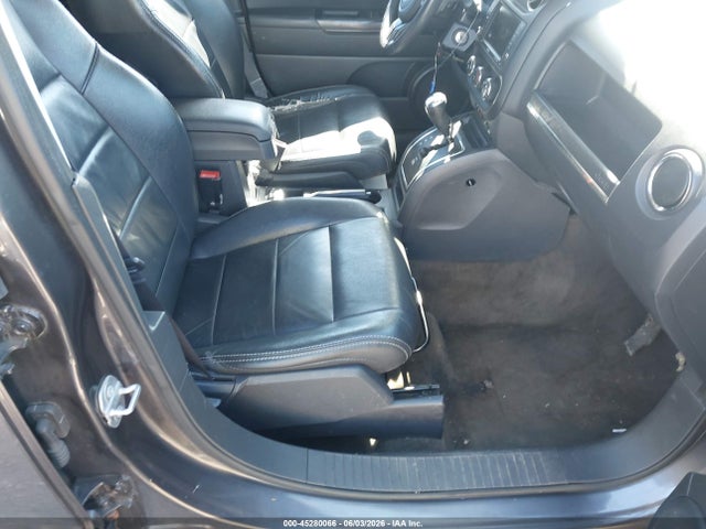 1C4NJRFBXHD155112 Jeep Patriot High Altitude 4x4