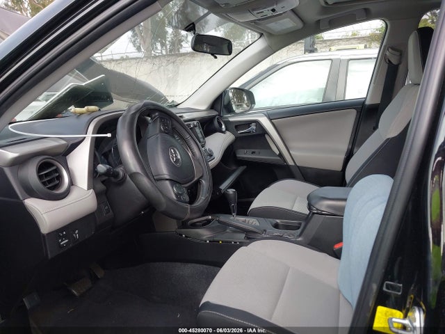 2T3WFREV2GW246104 Toyota Rav4 Xle