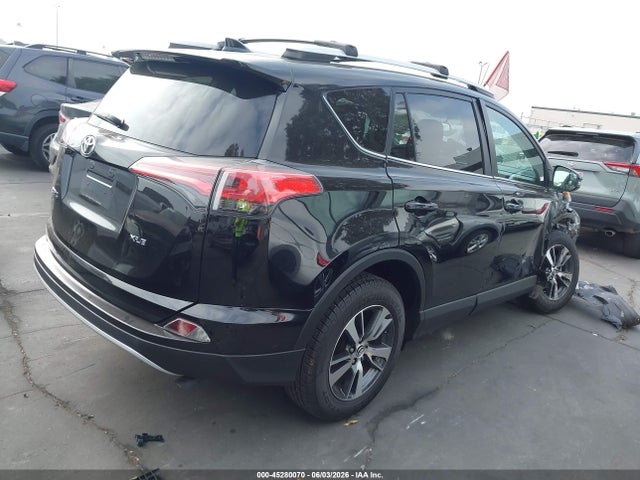 2T3WFREV2GW246104 Toyota Rav4 Xle