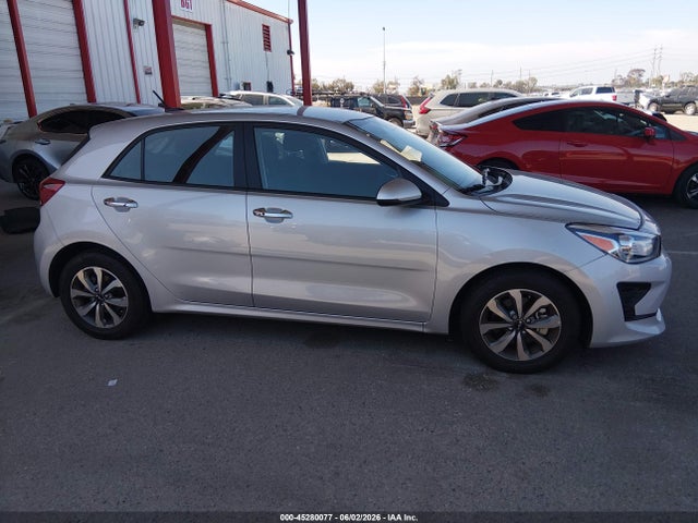 KIA Rio 5-door S 2023 3KPA25AD6PE575881 Image 13