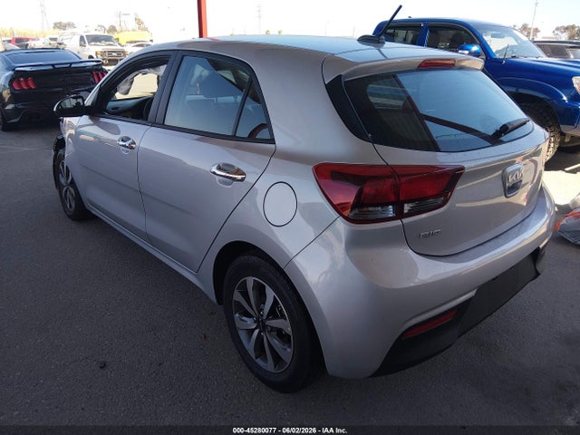 KIA Rio 5-door S 2023 3KPA25AD6PE575881 Image 3