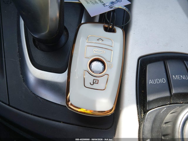 45280088 :رقم المزاد ، WBA3C3C57FP663754 vin ، 2015 Bmw 320i Xdrive مزاد بيع