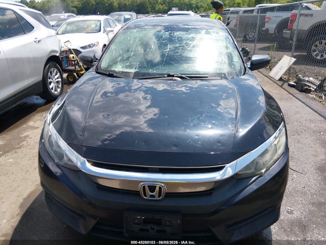 Продажа на аукционе авто 2016 Honda Civic Lx, vin: 19XFC2F56GE091437, номер лота: 45280103
