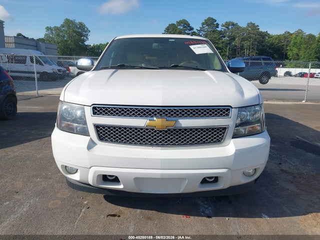 Aukcja sprzedaży 2013 Chevrolet Suburban 1500 Lt, vin: 1GNSCJE07DR323663, numer aukcji: 45280189