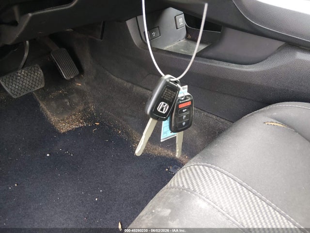 Продаж на аукціоні авто 2018 Honda Civic Lx, vin: 19XFC2F58JE035037, номер лоту: 45280230