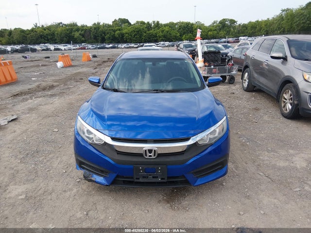 Продаж на аукціоні авто 2018 Honda Civic Lx, vin: 19XFC2F58JE035037, номер лоту: 45280230