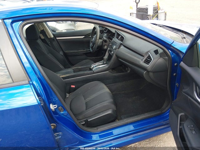 Продаж на аукціоні авто 2018 Honda Civic Lx, vin: 19XFC2F58JE035037, номер лоту: 45280230