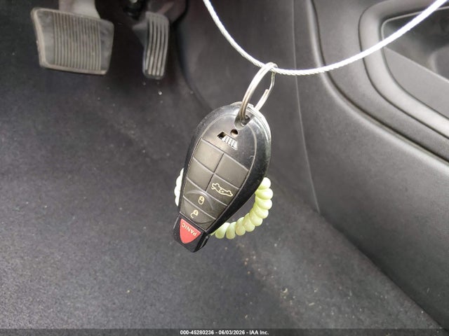 45280236 :رقم المزاد ، 1C3CDFBB4FD310421 vin ، 2015 Dodge Dart Sxt مزاد بيع