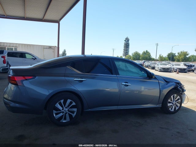 1N4BL4BV9RN320147 Nissan Altima S Fwd