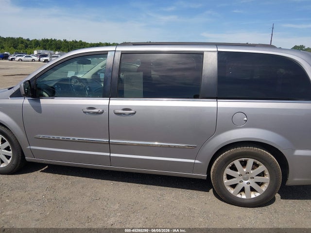 2016 Chrysler Town & Country Touring მანქანა იყიდება აუქციონზე, vin: 2C4RC1BG4GR298079, აუქციონის ნომერი: 45280290