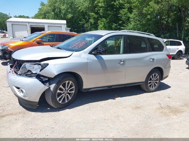 Продажа на аукционе авто 2016 Nissan Pathfinder Platinum/s/sl/sv, vin: 5N1AR2MN3GC633754, номер лота: 45280297