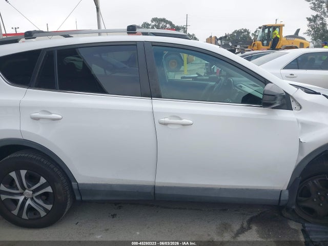 Aukcja sprzedaży 2018 Toyota Rav4 Le, vin: 2T3ZFREV3JW438989, numer aukcji: 45280323