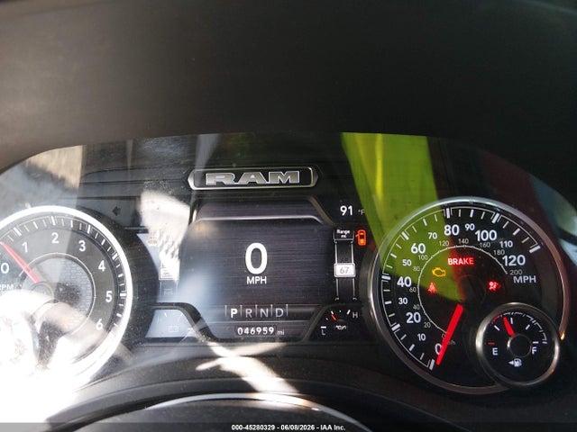 2022 Ram 1500 Big Horn  4x4 6'4 Box მანქანა იყიდება აუქციონზე, vin: 1C6RRFBG2NN352069, აუქციონის ნომერი: 45280329
