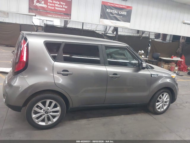 KIA SOUL + 2018 KNDJP3A57J7596700 Image 13