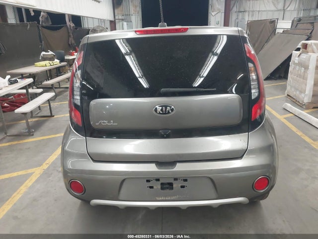 KIA SOUL + 2018 KNDJP3A57J7596700 Image 16
