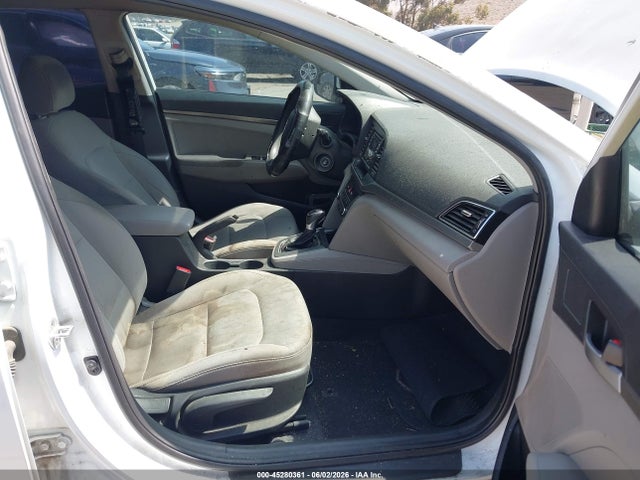Hyundai ELANTRA SE 2017 5NPD74LF6HH137835 Image 5