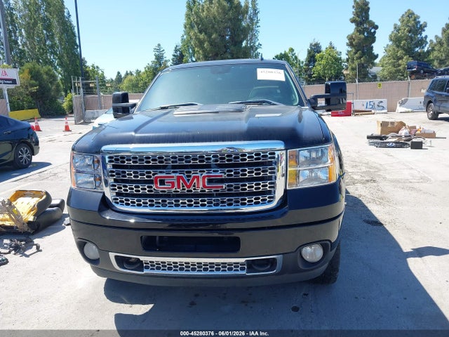 45280376 :رقم المزاد ، 1GT125E81DF227338 vin ، 2013 Gmc Sierra 2500hd Denali مزاد بيع