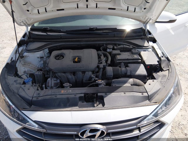 Продажа на аукционе авто 2020 Hyundai Elantra Se, vin: 5NPD74LFXLH611245, номер лота: 45280379