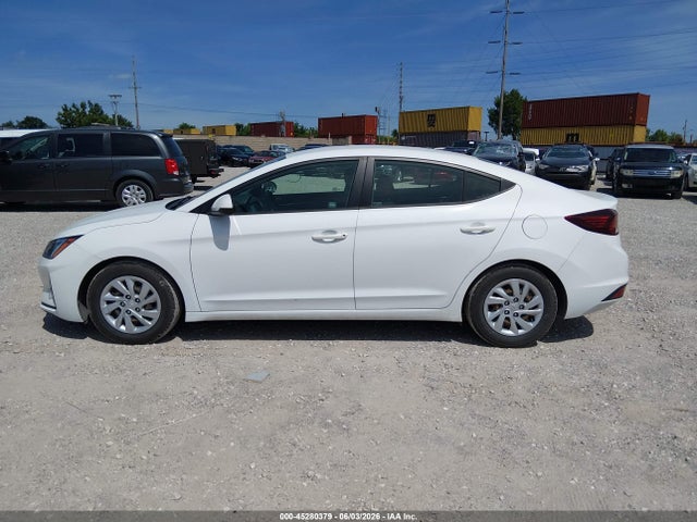 Продажа на аукционе авто 2020 Hyundai Elantra Se, vin: 5NPD74LFXLH611245, номер лота: 45280379