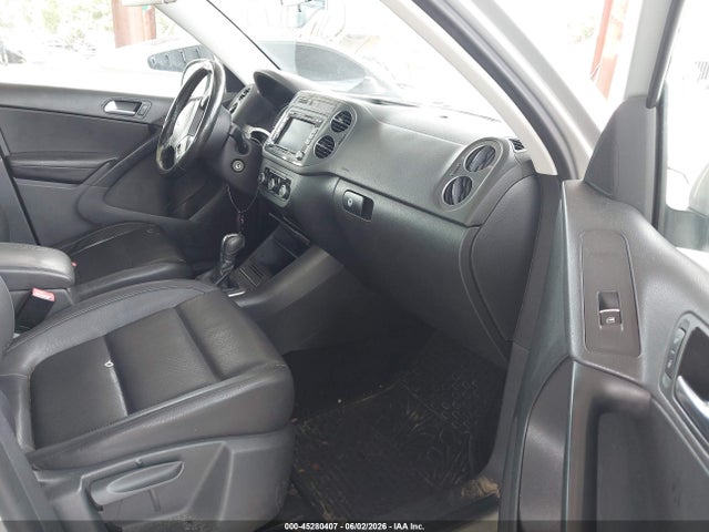 2012 Volkswagen Tiguan Se მანქანა იყიდება აუქციონზე, vin: WVGAV7AX6CW519934, აუქციონის ნომერი: 45280407