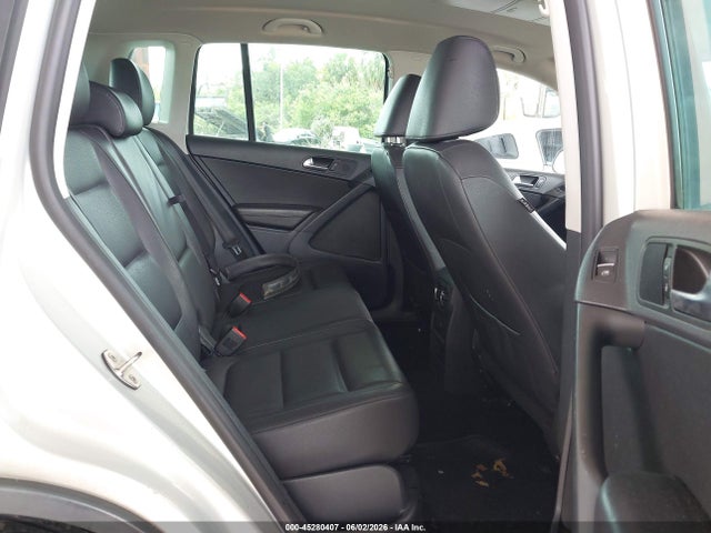 2012 Volkswagen Tiguan Se მანქანა იყიდება აუქციონზე, vin: WVGAV7AX6CW519934, აუქციონის ნომერი: 45280407