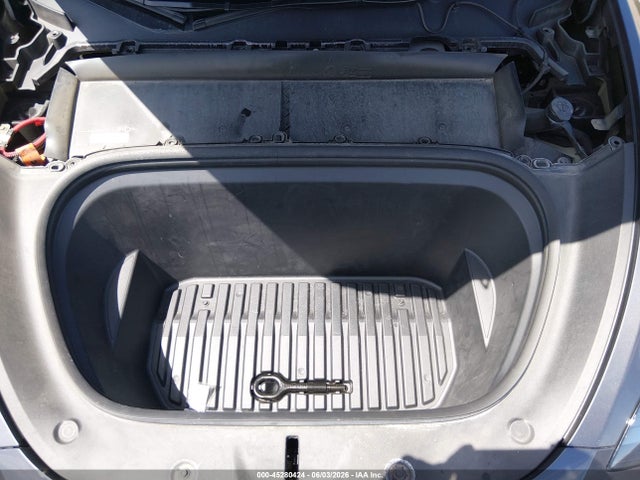2023 Tesla Model Y Awd/long Range Dual Motor All-wheel Drive მანქანა იყიდება აუქციონზე, vin: 7SAYGAEE5PF967503, აუქციონის ნომერი: 45280424