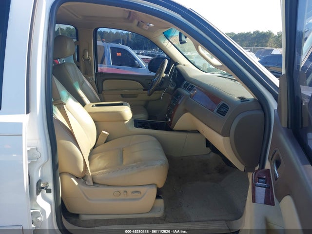 Продаж на аукціоні авто 2011 Chevrolet Tahoe Lt, vin: 1GNSCBE02BR247837, номер лоту: 45280488