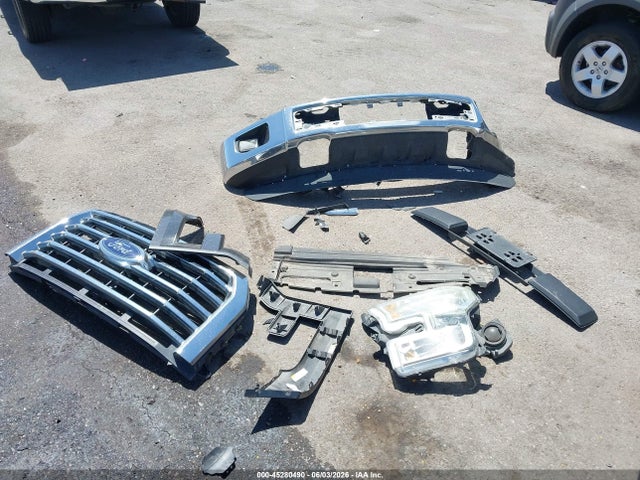45280490 :رقم المزاد ، 1FTEW1EG0FKE88329 vin ، 2015 Ford F-150 Xlt مزاد بيع