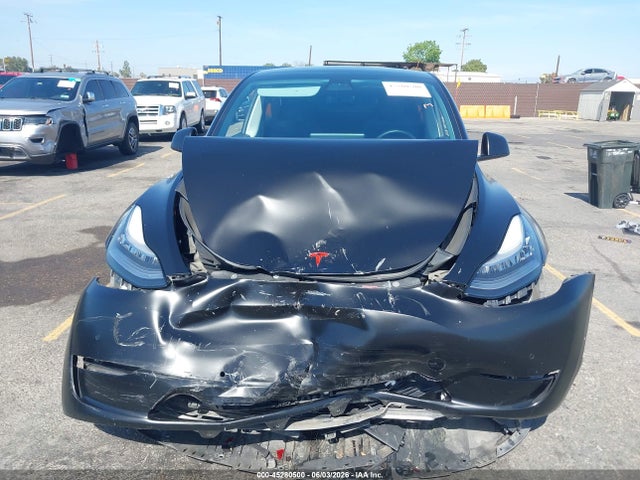 Продажа на аукционе авто 2020 Tesla Model Y, vin: 5YJYGDEF8LF038438, номер лота: 45280500