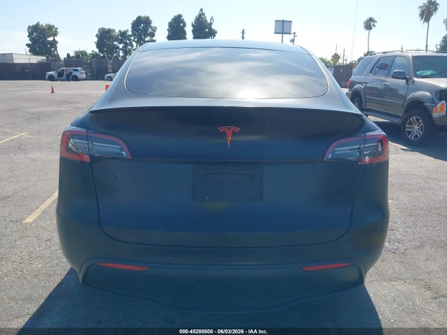 Продажа на аукционе авто 2020 Tesla Model Y, vin: 5YJYGDEF8LF038438, номер лота: 45280500