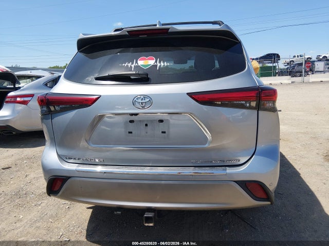 Toyota Highlander Platinum 2020 5TDFZRBH5LS000133 Image 16